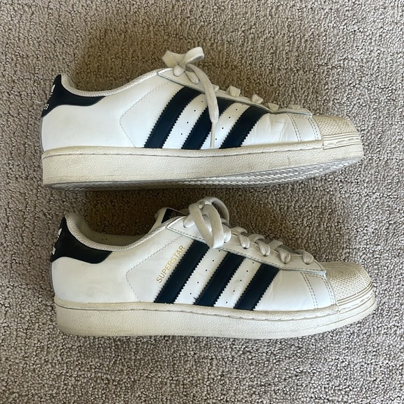 Adidas Superstar Sneakers - Picture 3 of 7